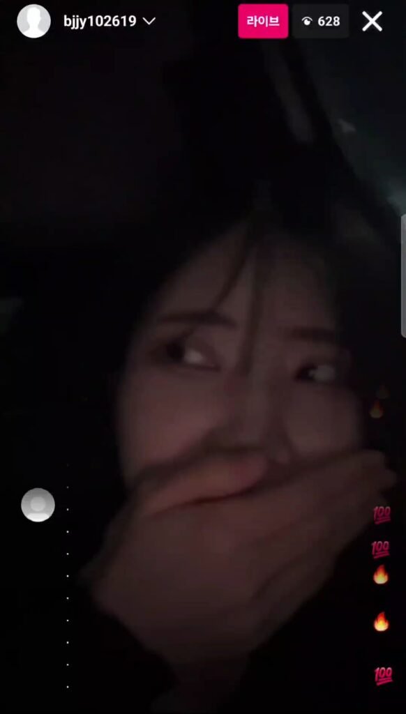 인스타_윤공주 택시기사 몰래 보지노출