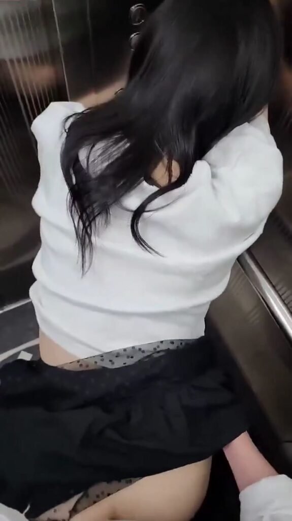 직촬공개 ★ 엘베뒤치기 2V