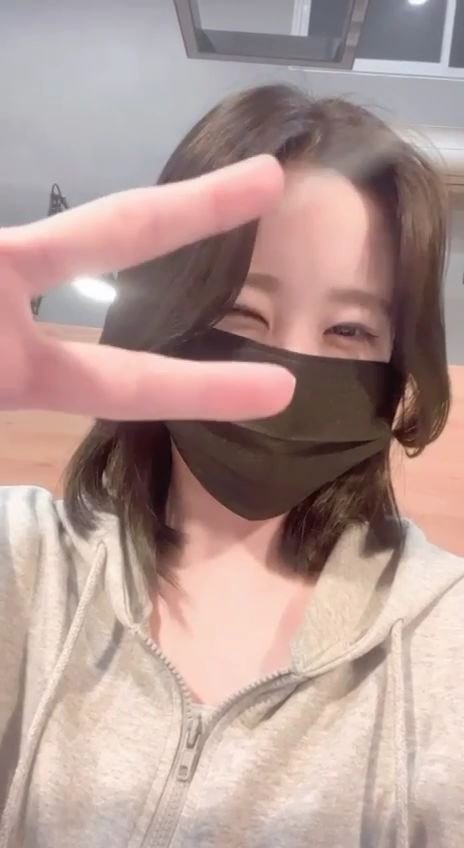 허리잘돌리는 여친