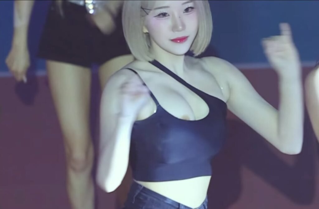 박은성 치어리더 유륜노출 다른 버전