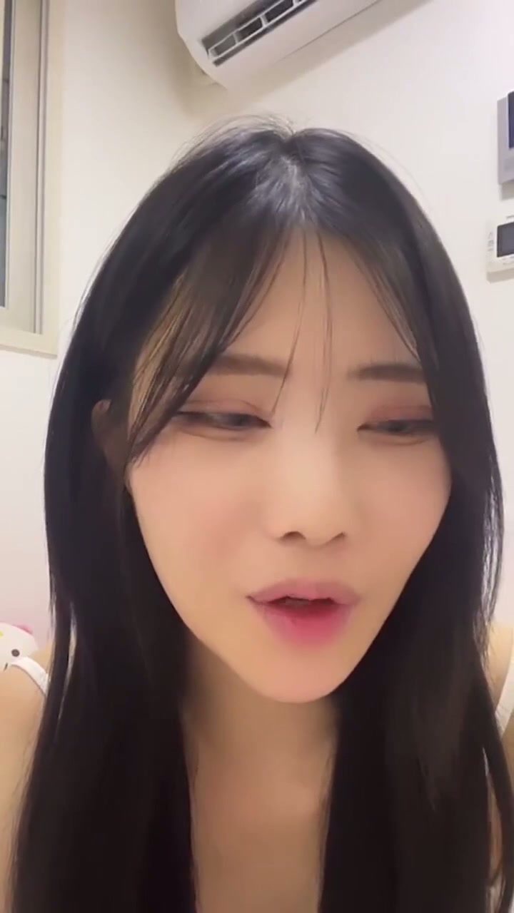마지막에 화장실가서 물뿜는거 보여주는 윤공주라방