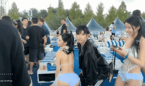 김인호x영민x로즈윤2026워터밤고화질