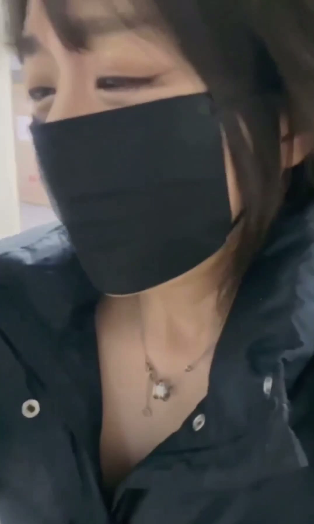아파트 계단에서 자위미션하는 년