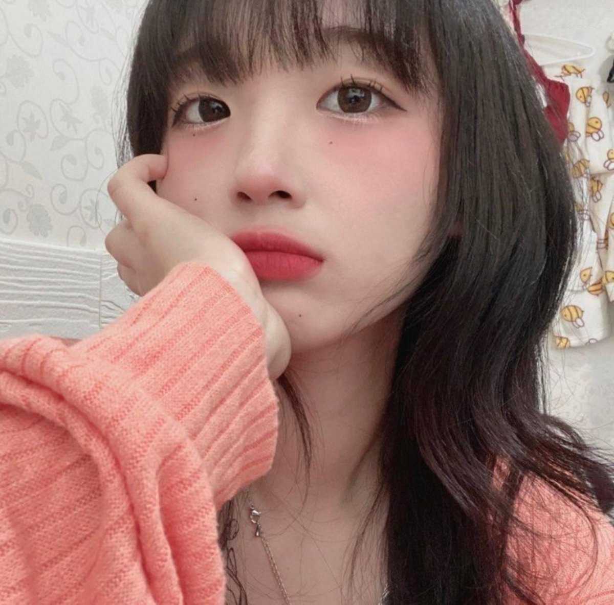 눈밑점 귀요미녀 [3V 9P]