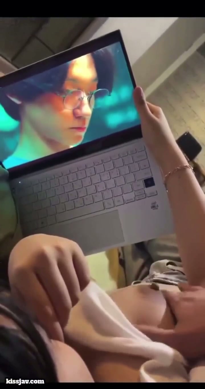 싫다는데 꼭지 만지작 만지작 ~